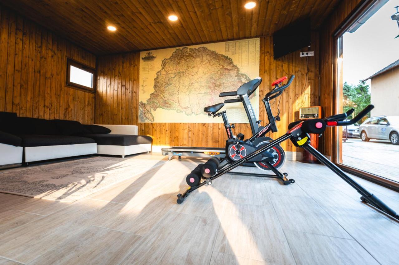 Oeskarszt Apartman Urkut Exterior foto
